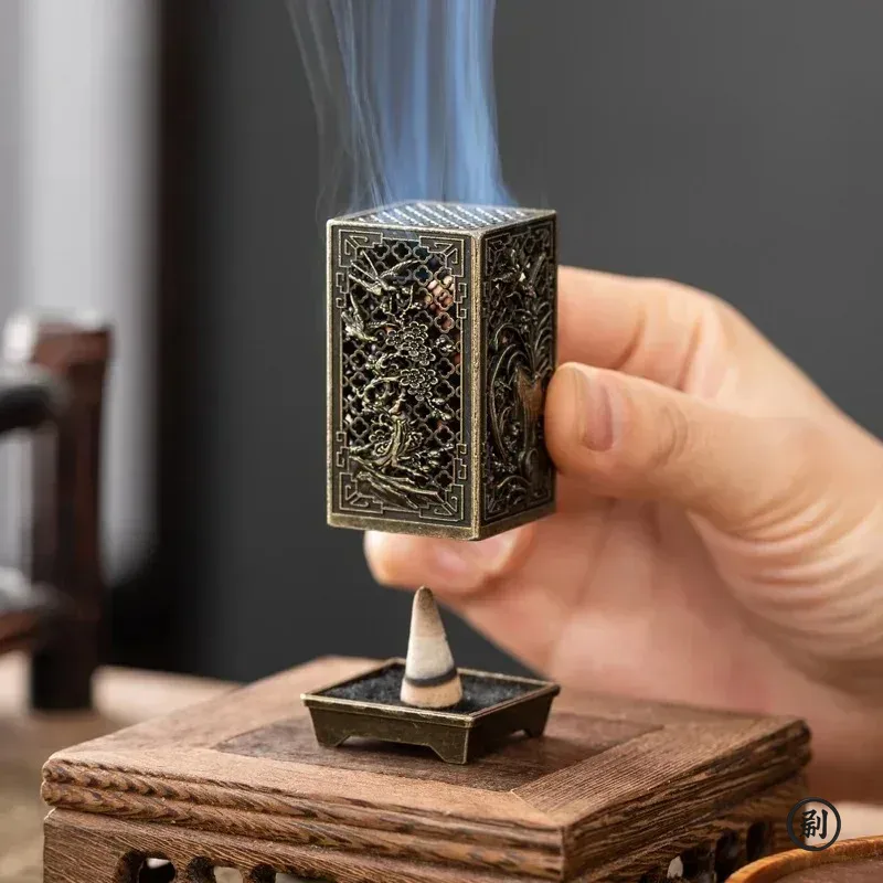 Incense Cone Holder - Kwadratowy pionowy palnik do kadzideł, mały