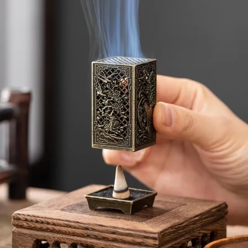 Incense Cone Holder - Kwadratowy pionowy palnik do kadzidła, mały